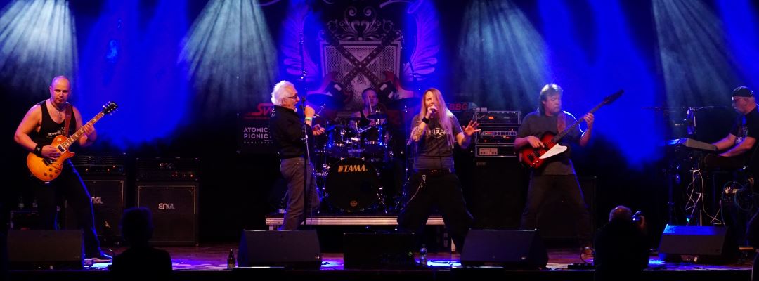 Darkness Light - Darkness Light Official Website